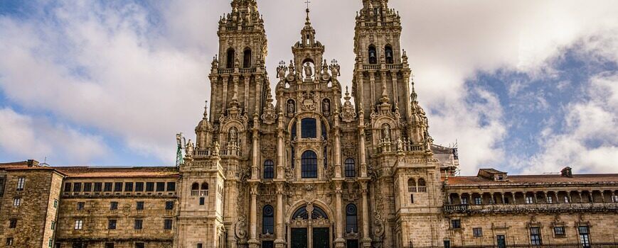 Santiago de Compostela becomes a smart city thanks to the guidance solution deployed by Urbiotica